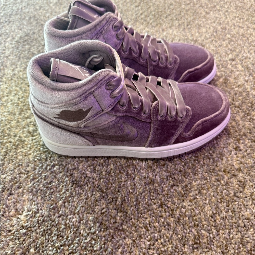 Stylish Women's Purple Sneakers